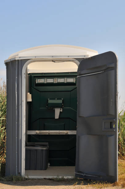 Best Portable restroom trailer rental  in Aurora, NE